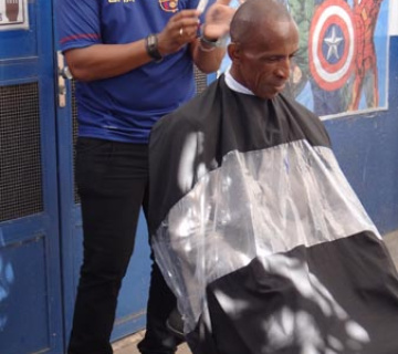 dia-do-homem-002-360x320-5ec97d95b74f135300019cc5473f9c25 A&ccedil;&otilde;es Internas