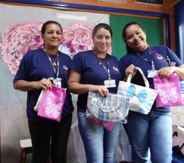 outubro-rosa-001-360x320-4ae4f8b1c0357f5f414d7ce20f770d4d A&ccedil;&otilde;es Internas